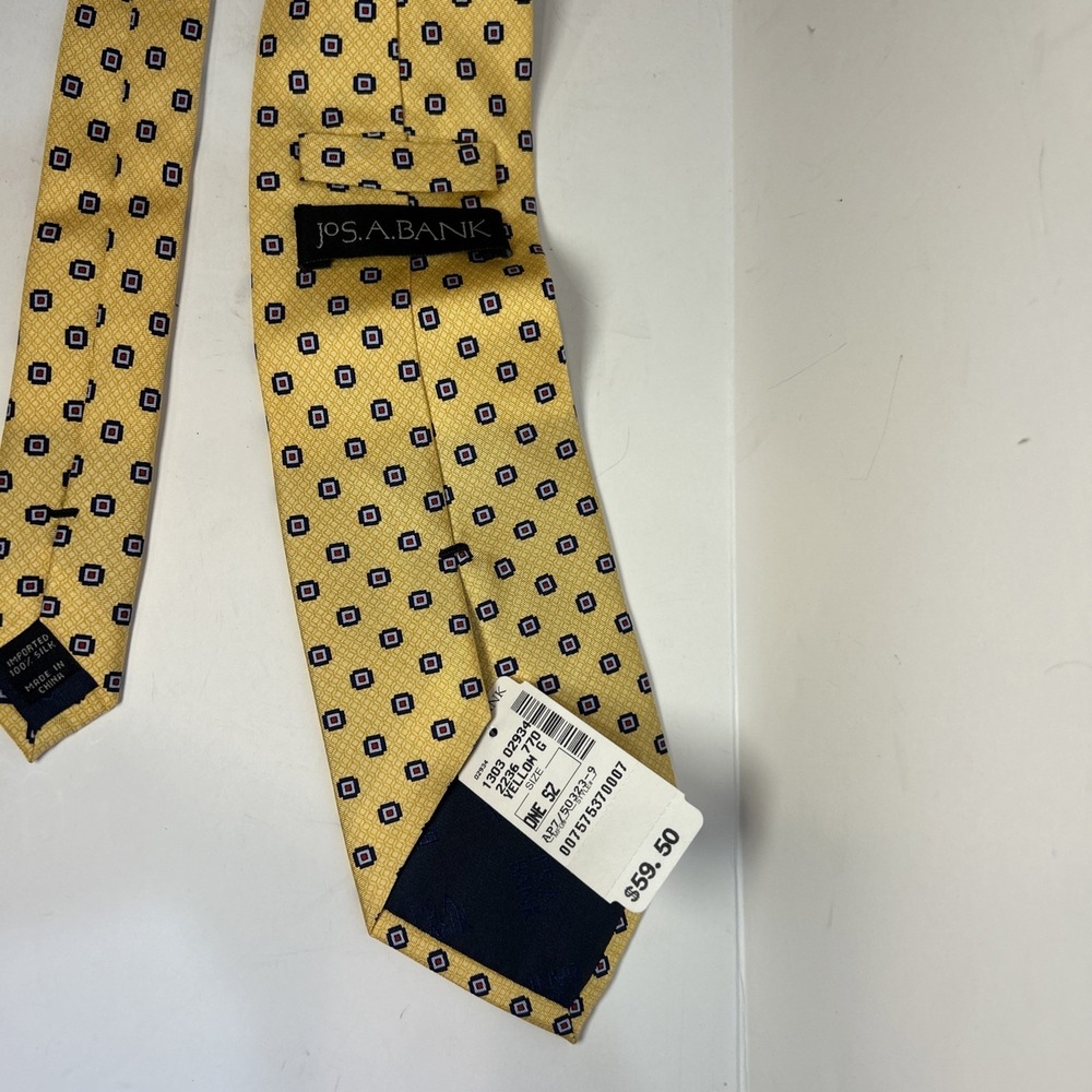 NWT JoS. A. Bank Yellow Geometric Design 100% Silk‎ Tie With Tags $59.50 MSRP - Picture 4 of 5